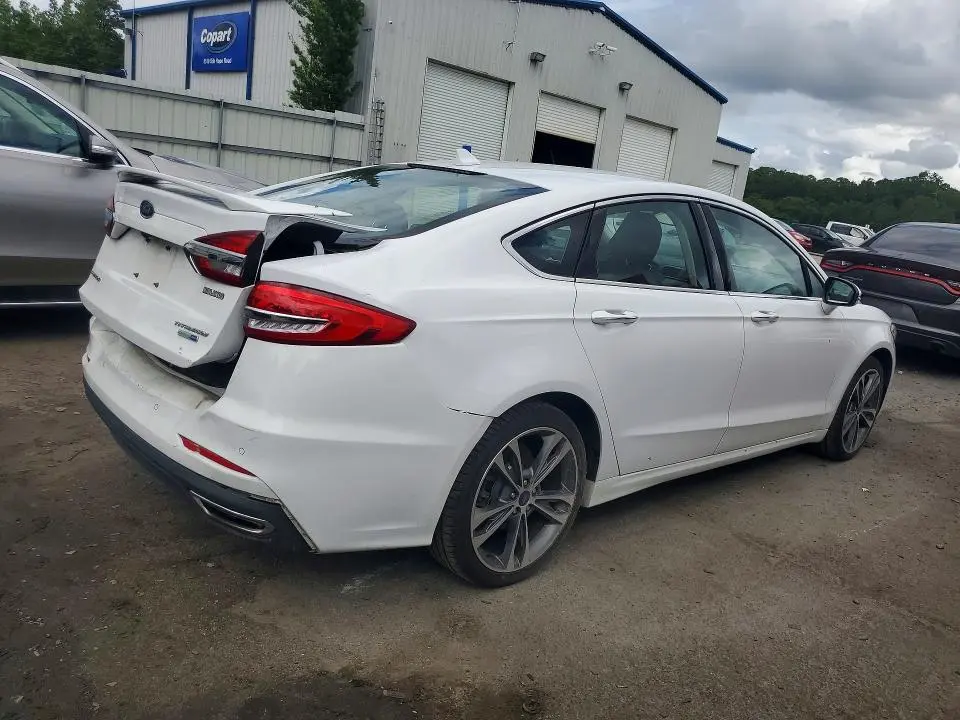 2020 FORD FUSION TITANIUM  