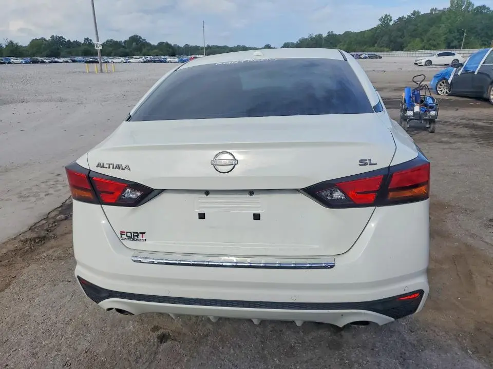 2023 NISSAN ALTIMA SL  