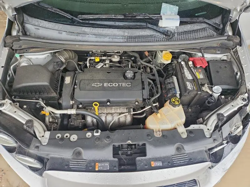 2015 CHEVROLET SONIC LT  
