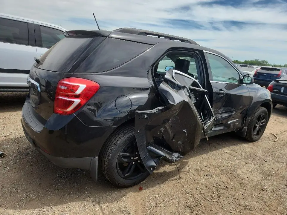2017 CHEVROLET EQUINOX LT  