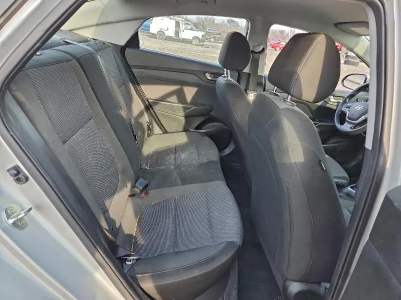 2019 HYUNDAI ACCENT SE  