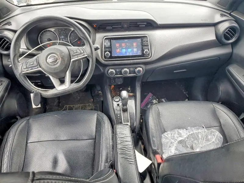 2019 NISSAN KICKS S  