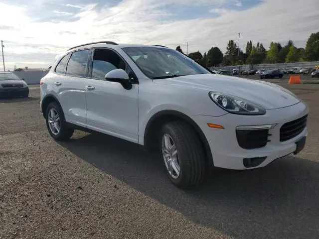 2016 PORSCHE CAYENNE