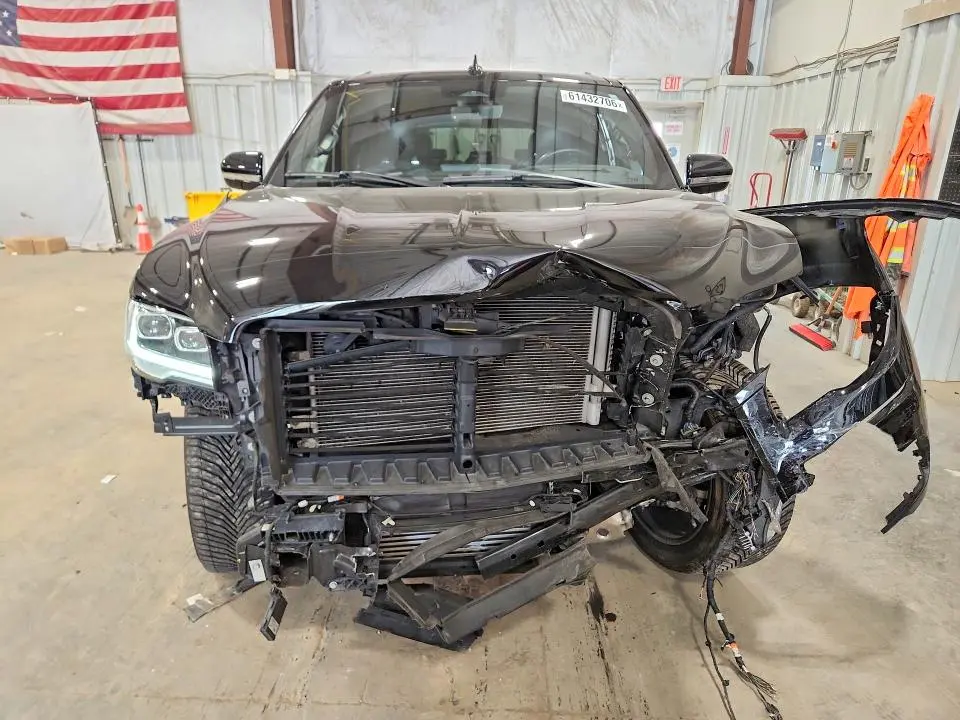 2022 LINCOLN NAVIGATOR L RESERVE  