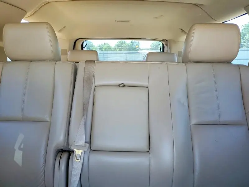 2011 GMC YUKON XL K1500 SLT  