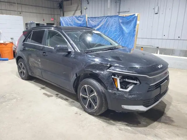 2023 KIA NIRO LX  