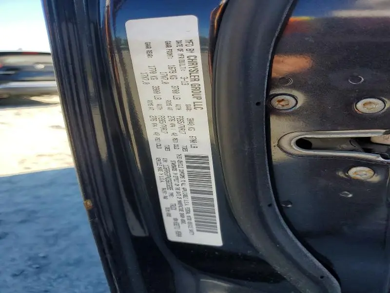 2013 RAM 1500 SLT  