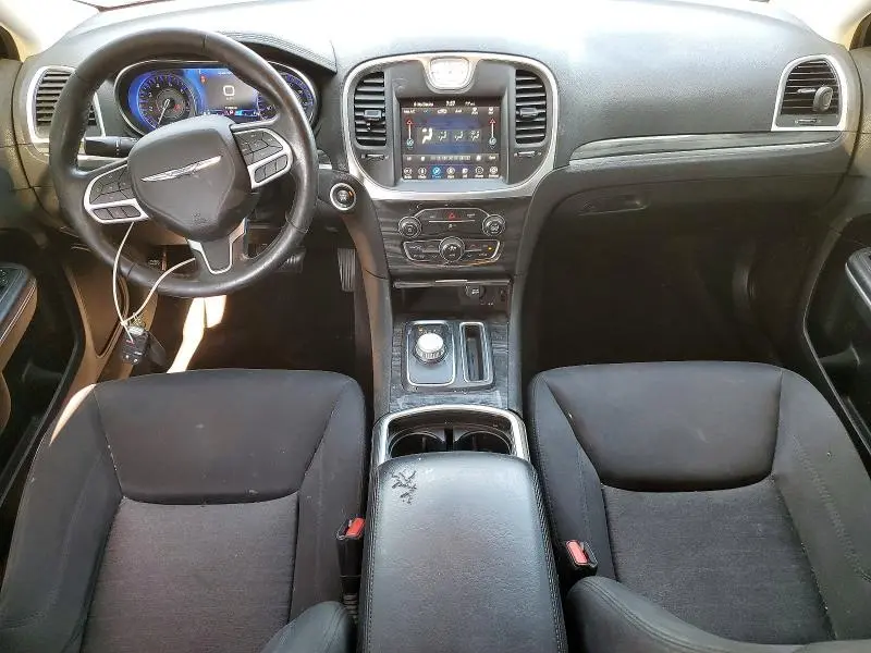2019 CHRYSLER 300 TOURING  
