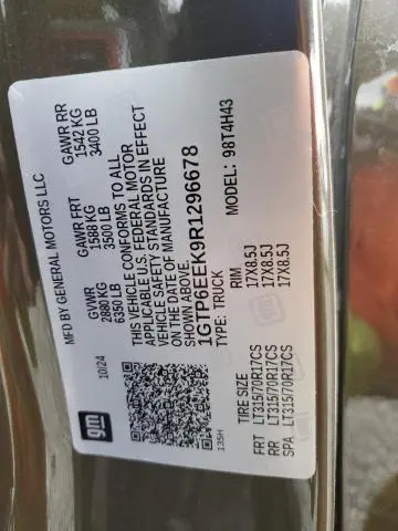 2024 GMC CANYON AT4X  