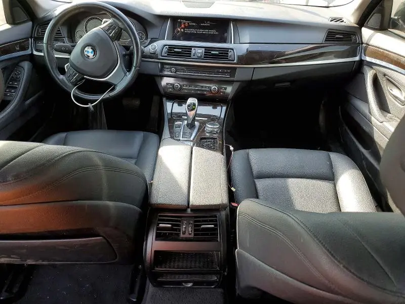 2016 BMW 528 XI  