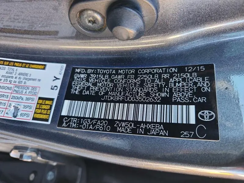 2016 TOYOTA PRIUS   