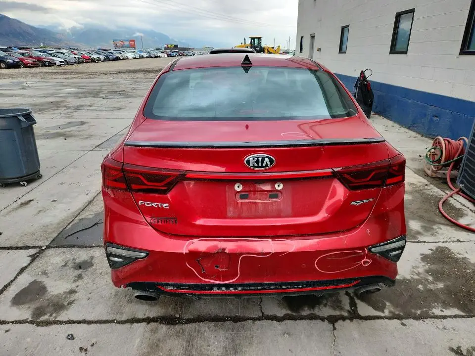 2021 KIA FORTE GT  
