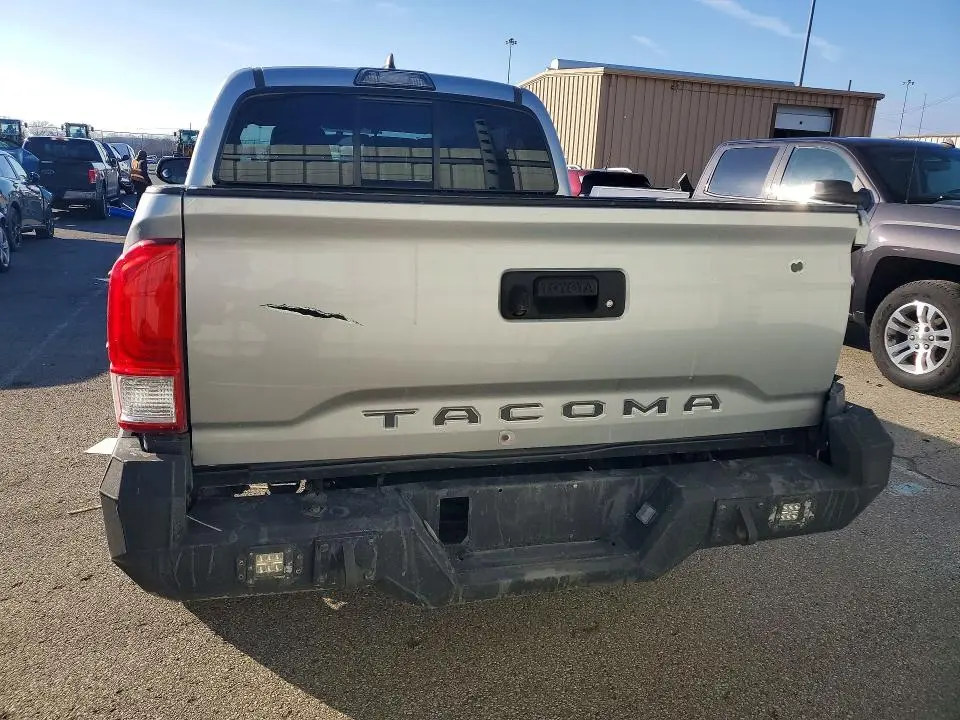 2017 TOYOTA TACOMA SR  