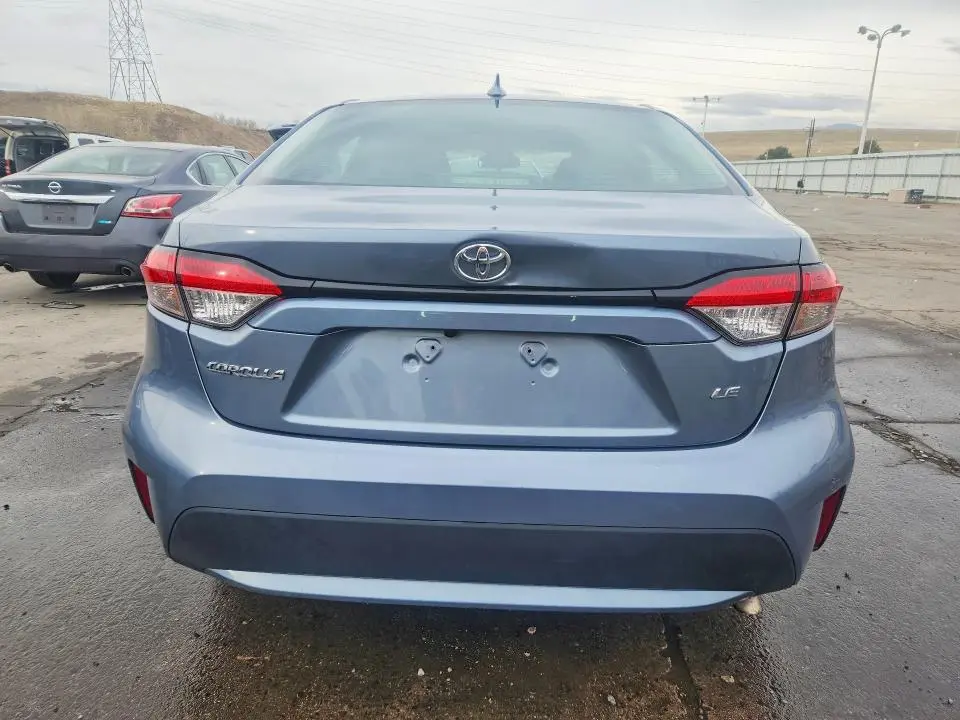 2021 TOYOTA COROLLA LE  