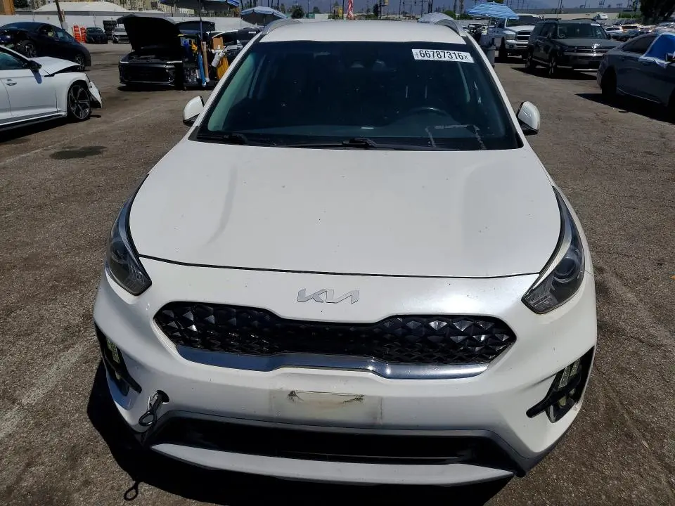 2022 KIA NIRO LXS  