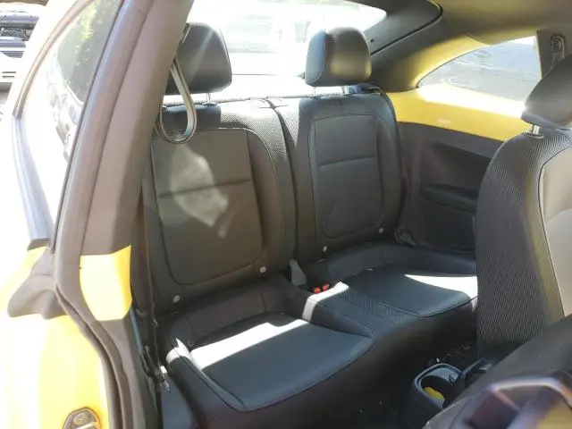 2014 VOLKSWAGEN BEETLE   