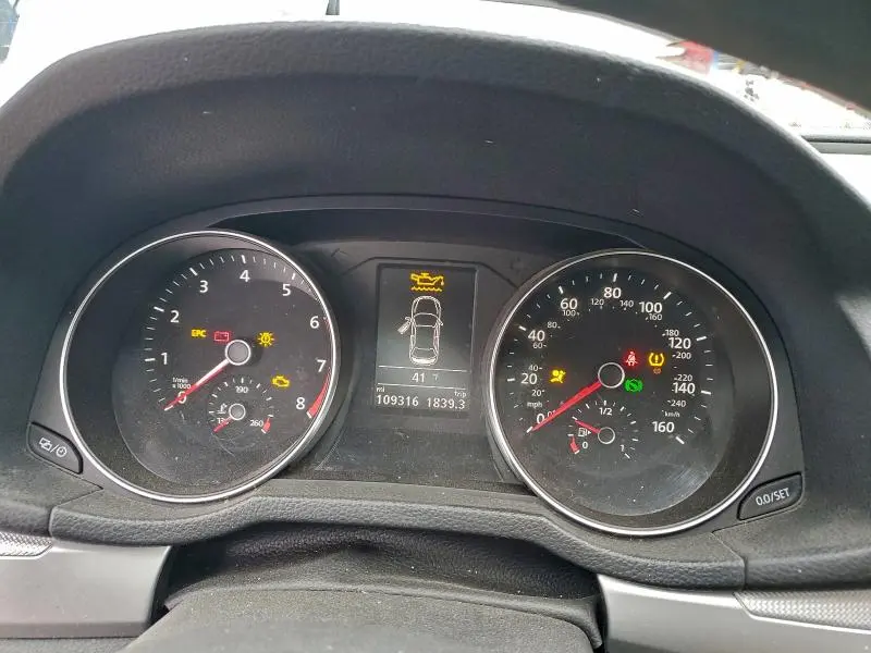 2016 VOLKSWAGEN PASSAT S  