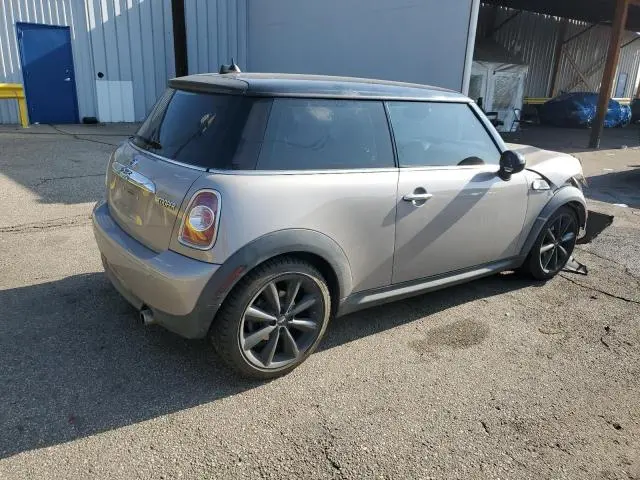 2013 MINI COOPER 