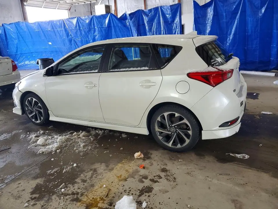 2017 TOYOTA COROLLA IM   