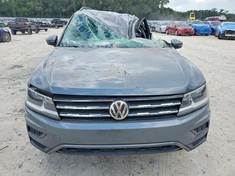 2020 VOLKSWAGEN TIGUAN S  