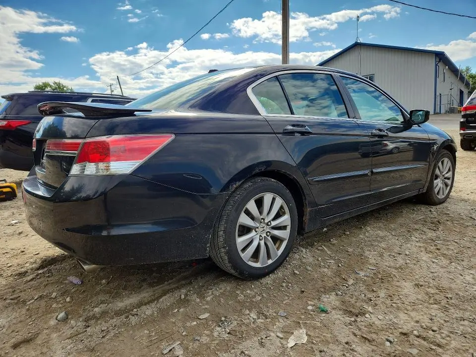 2011 HONDA ACCORD EXL  