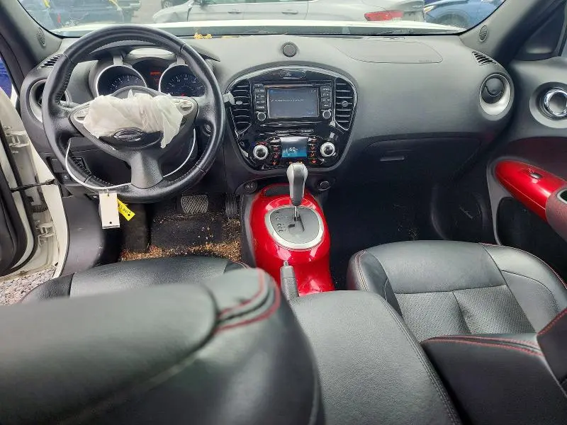 2017 NISSAN JUKE SL  