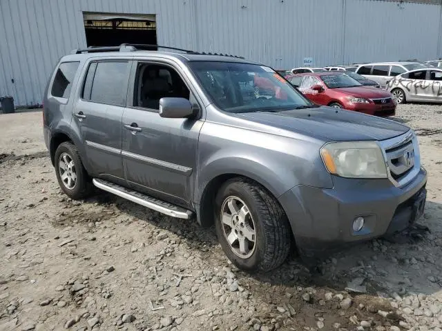 2011 HONDA PILOT TOURING  