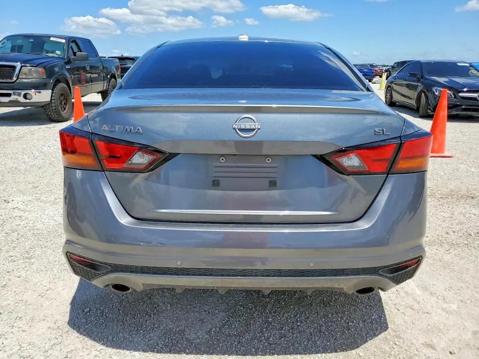 2023 NISSAN ALTIMA SL  