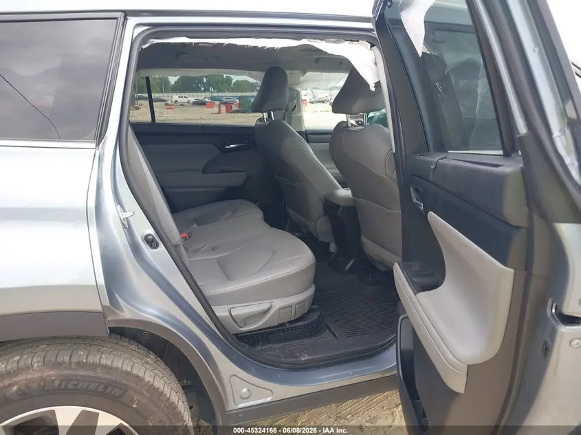 2021 TOYOTA HIGHLANDER HYBRID XLE