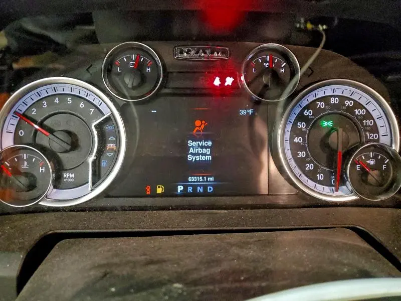 2019 RAM 1500 CLASSIC SLT  