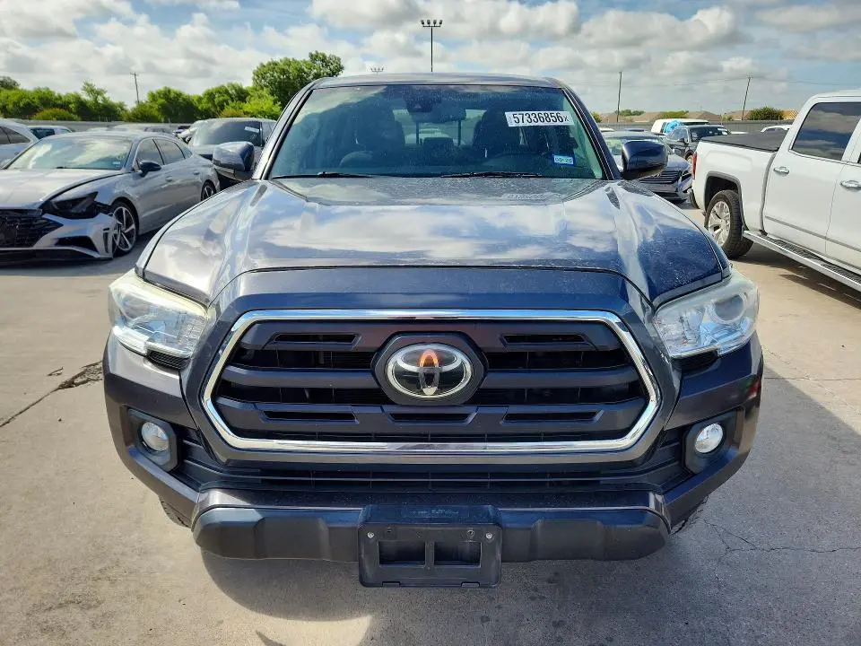 2019 TOYOTA TACOMA SR5 V6  