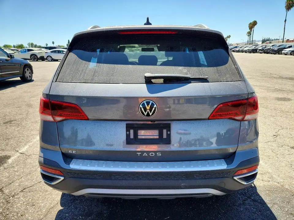 2022 VOLKSWAGEN TAOS SE  