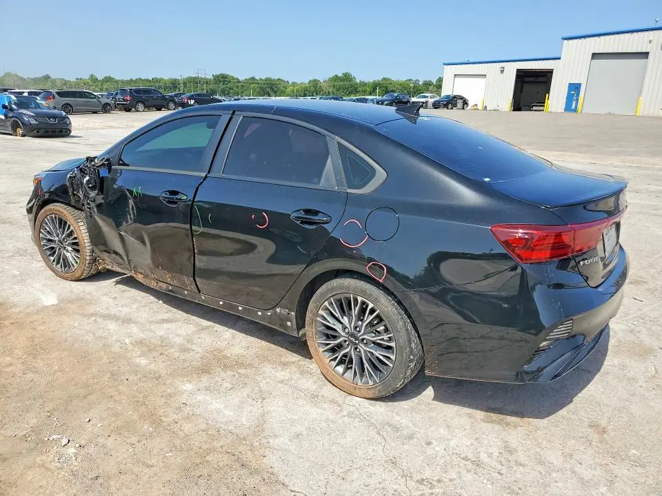 2023 KIA FORTE GT LINE  