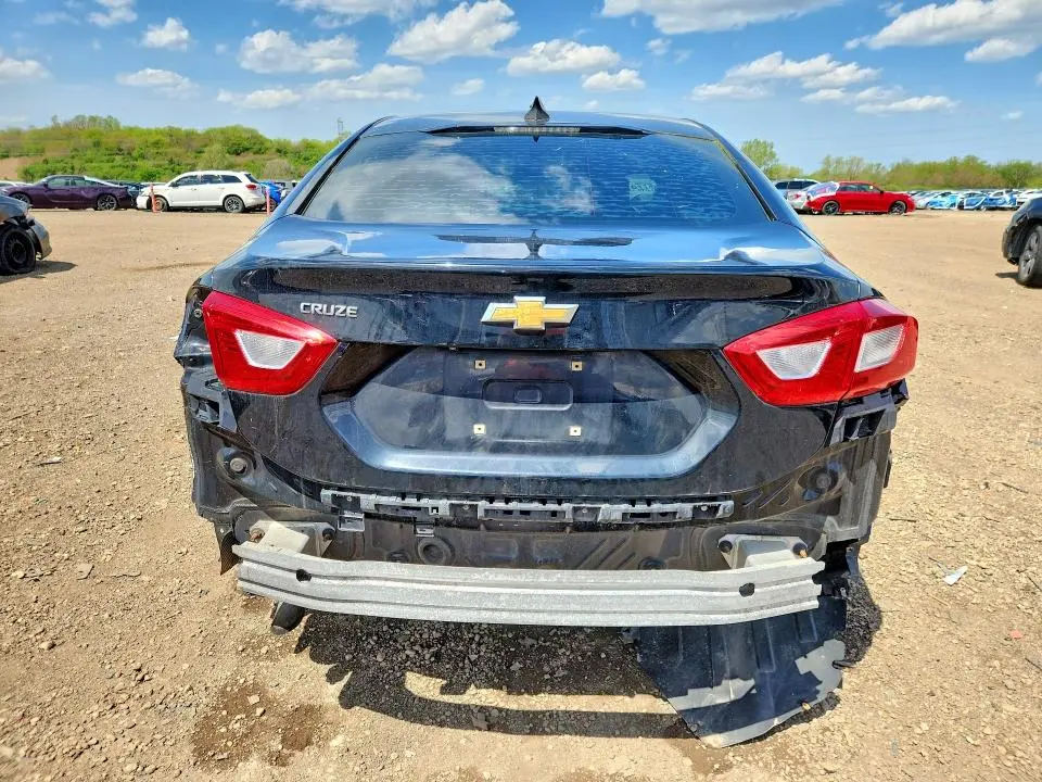 2017 CHEVROLET CRUZE LS  