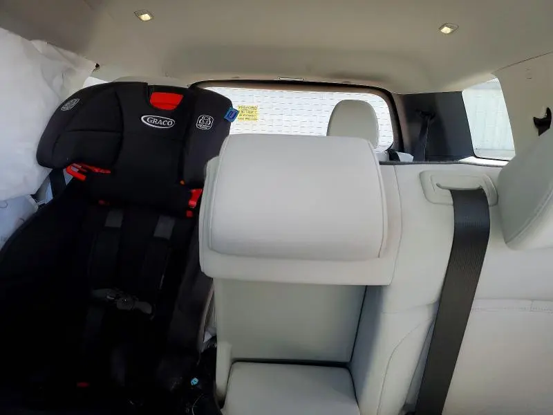 2024 HYUNDAI SANTA FE SE  