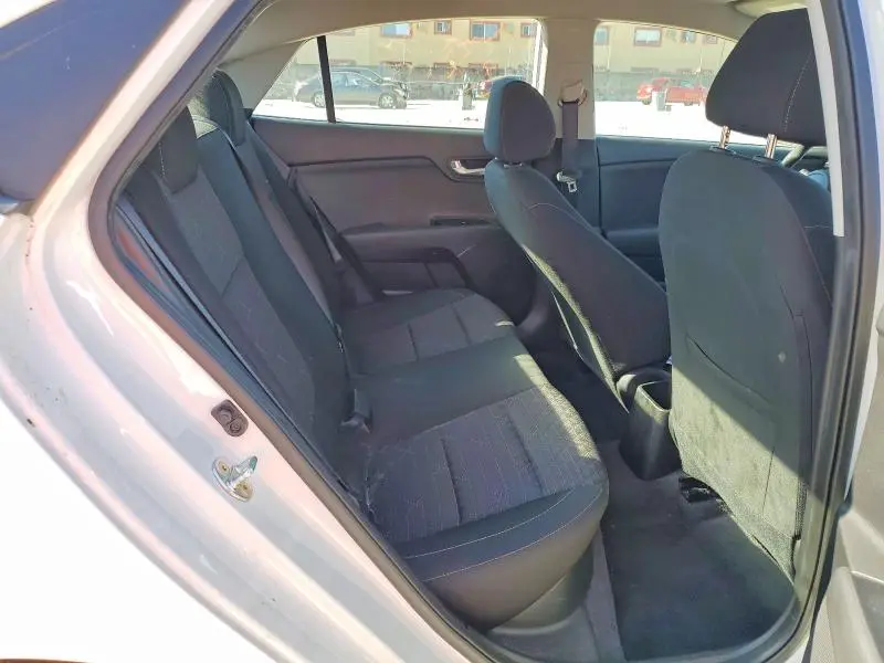 2022 KIA RIO LX  