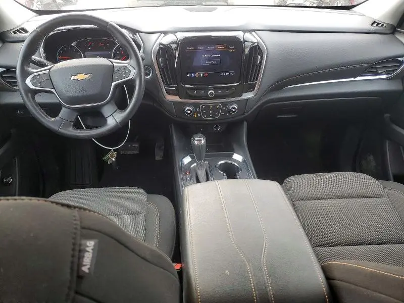 2020 CHEVROLET TRAVERSE LT  