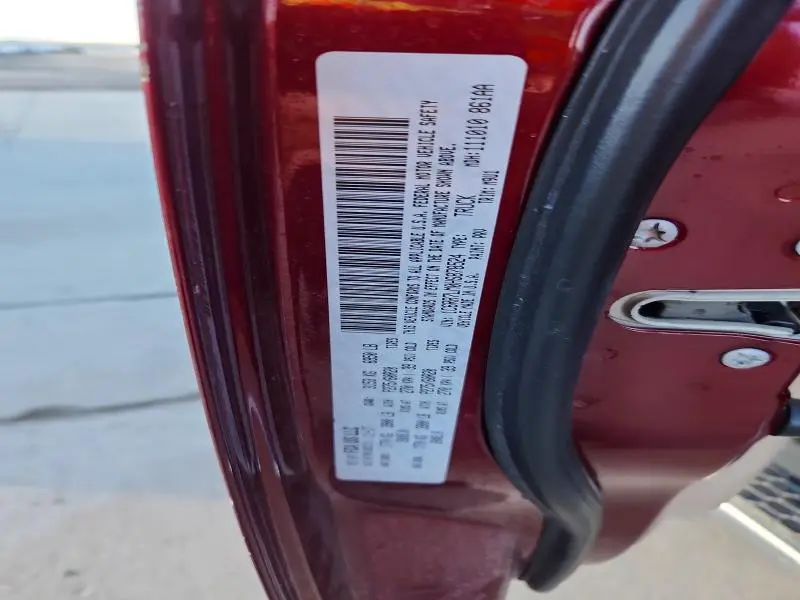 2017 RAM 1500 SLT  