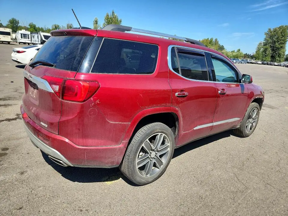 2019 GMC ACADIA DENALI  