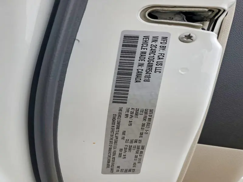 2021 CHRYSLER VOYAGER LXI  
