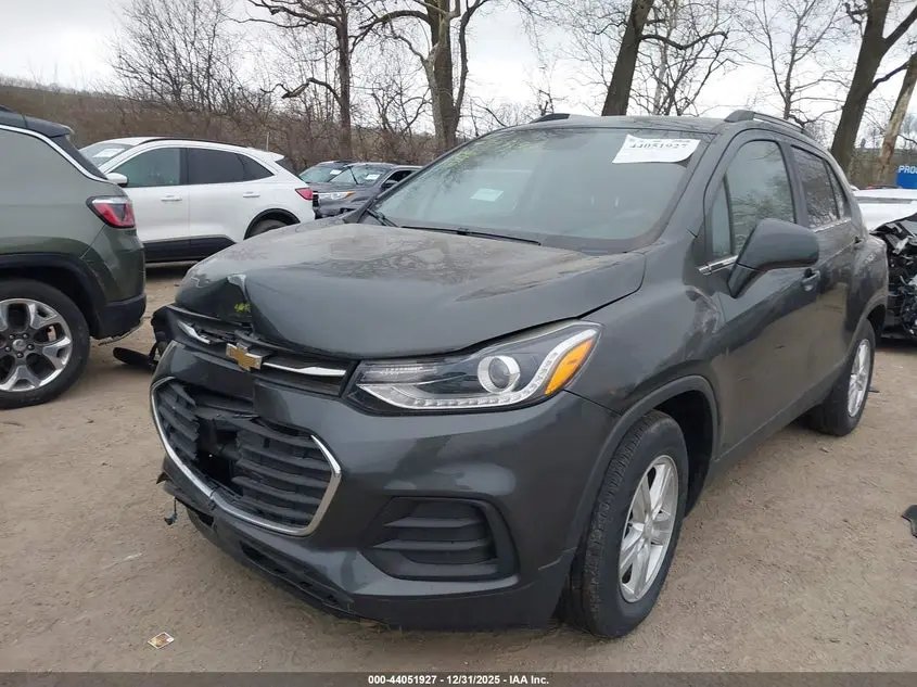 2020 CHEVROLET TRAX FWD LT