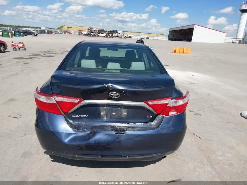 2015 TOYOTA CAMRY LE