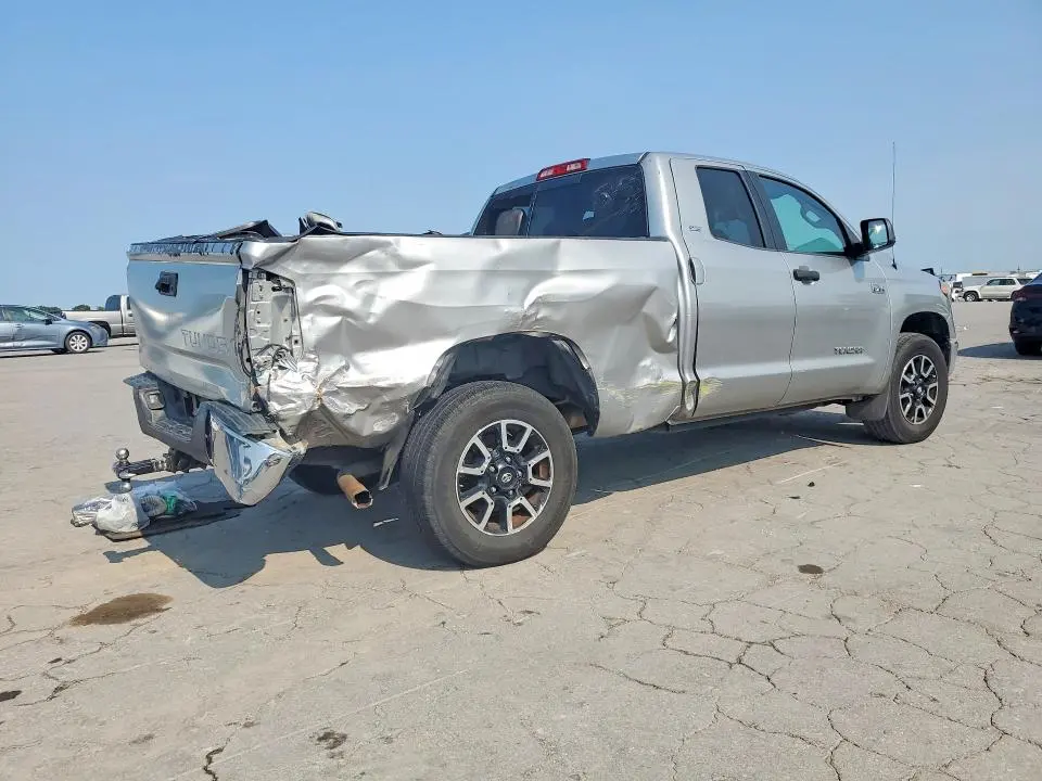 2018 TOYOTA TUNDRA SR5  