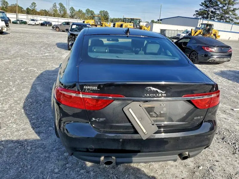 2018 JAGUAR XF PRESTIGE  