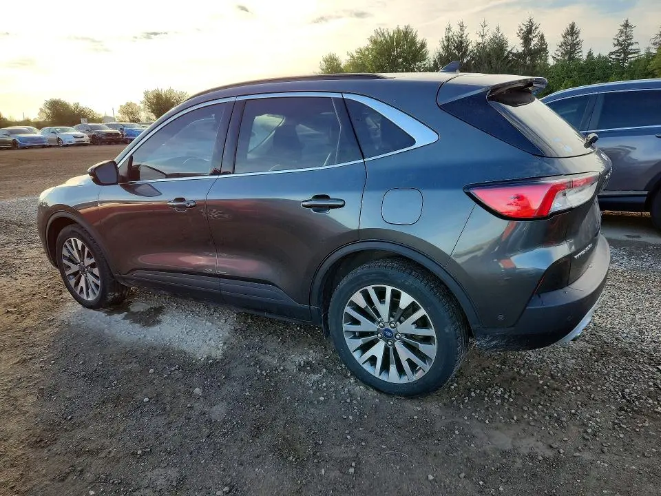 2020 FORD ESCAPE TITANIUM  