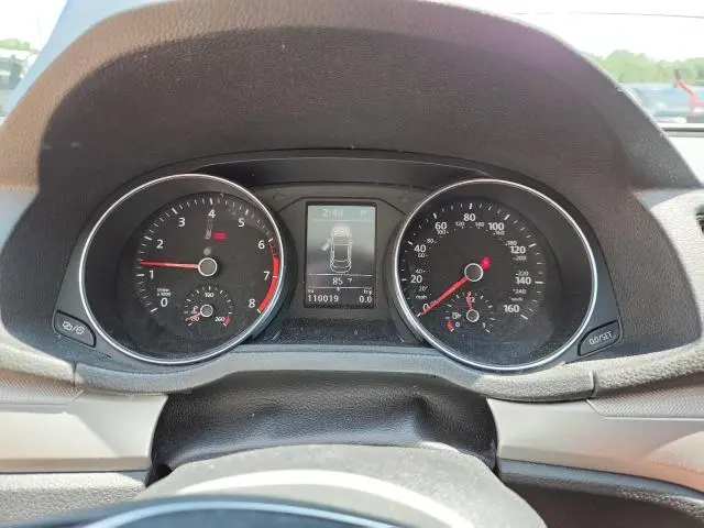 2017 VOLKSWAGEN PASSAT S  