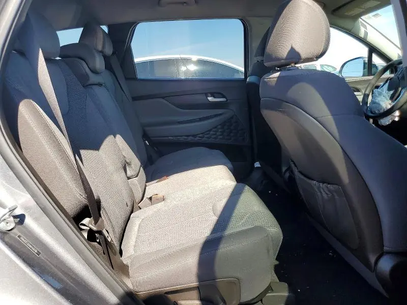 2019 HYUNDAI SANTA FE SE 2.4L  