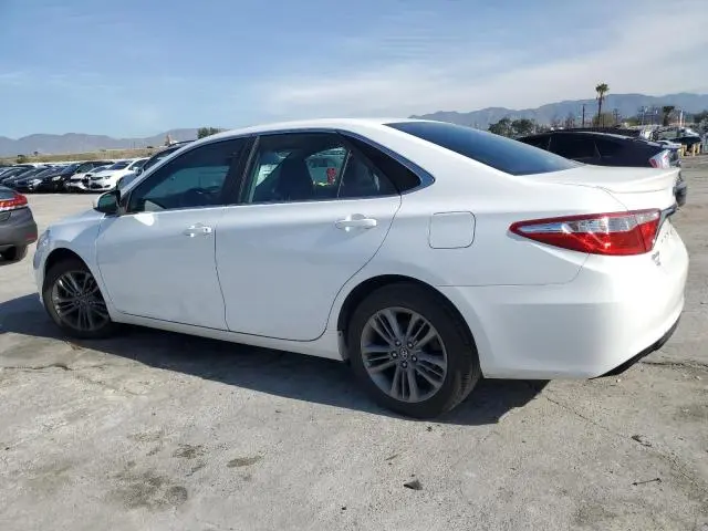 2016 TOYOTA CAMRY LE  