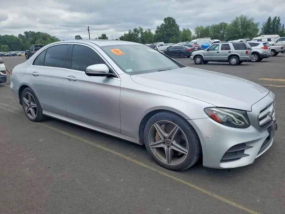 2017 MERCEDES-BENZ E 300  