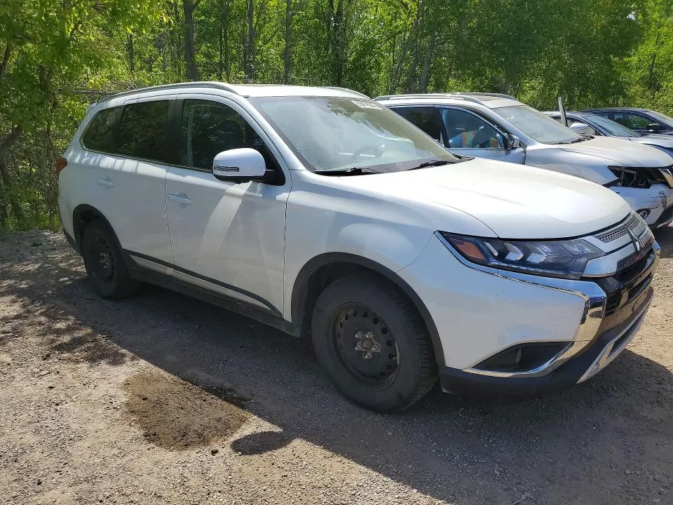 2020 MITSUBISHI OUTLANDER ES  
